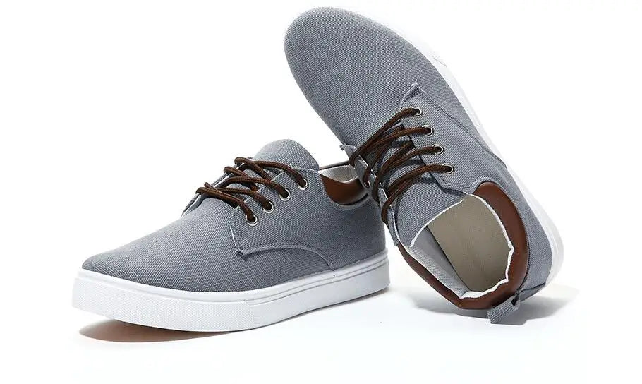 Fashion new Classic Men Canvas Shoes Breathable Comfortable Casual Shoes Men High Quality Anti-Slip Men Loafers Plus Size Flats