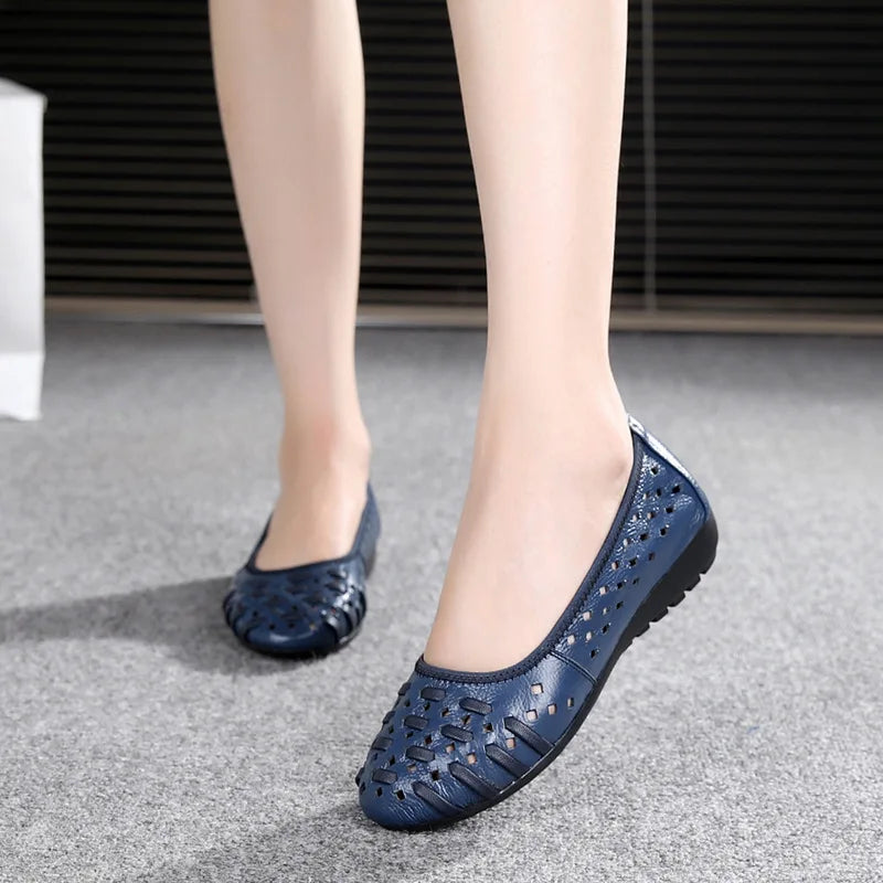 WOIZGIC Mother Women Shoes Sandals Flats Hollow Out Genuine Leather Slip On Loafers Soft Summer Beach Vintage Plus Size 42 43