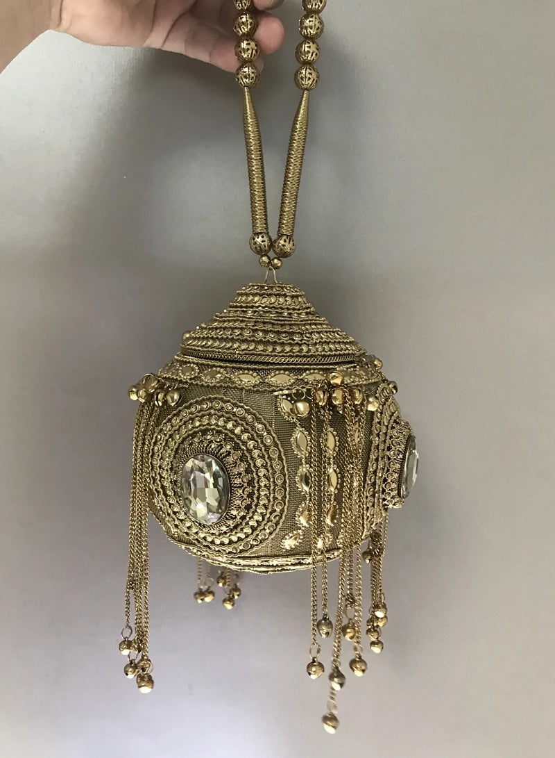 DOYUTIG Indian Women's Hand-Made Beaded Clutches Vintage Crystal Small Bell Tassel Bags For Lady Wedding Bags Evening Bags F669