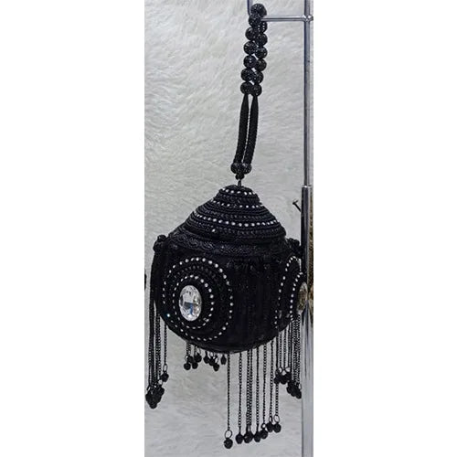 DOYUTIG Indian Women's Hand-Made Beaded Clutches Vintage Crystal Small Bell Tassel Bags For Lady Wedding Bags Evening Bags F669