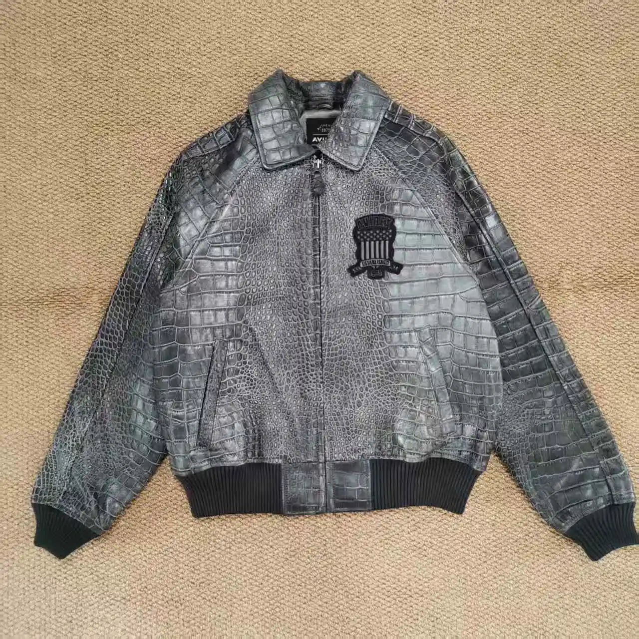 AVIREX new men's genuine leather jacket France 1.5 mm thick sheepskin embroidered crocodile pattern flight suit baseball coat