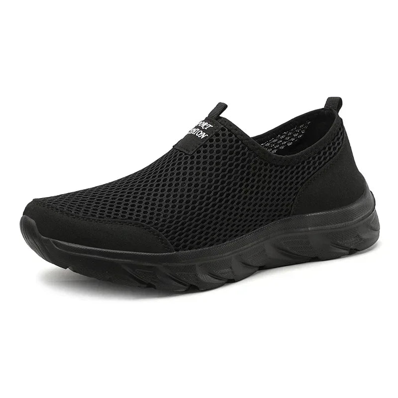 New Running Shoes for Men Breathable Sports Shoes Light Weight Fashion Summer Mesh Breathable Sneakers for Men