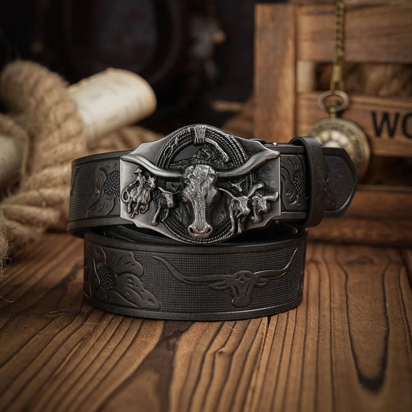 Western Cowboy PU Leather Belt - Men Waist Strap Bull Decoration Floral Engraved for Jeans