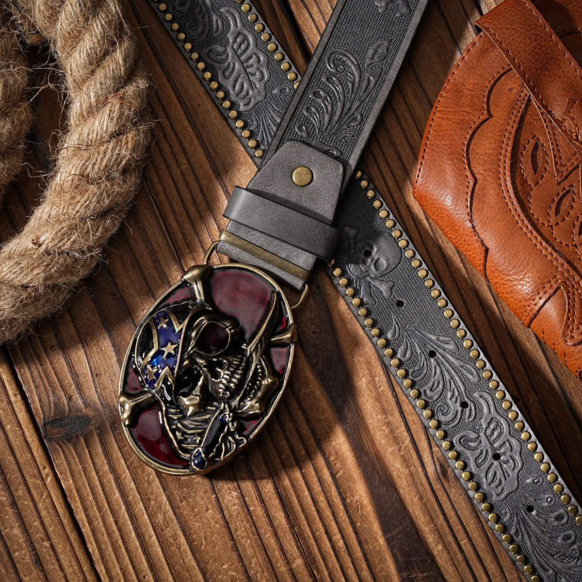 A Western-style PU material belt for both men and women, a casual, retro and classic personalized belt
