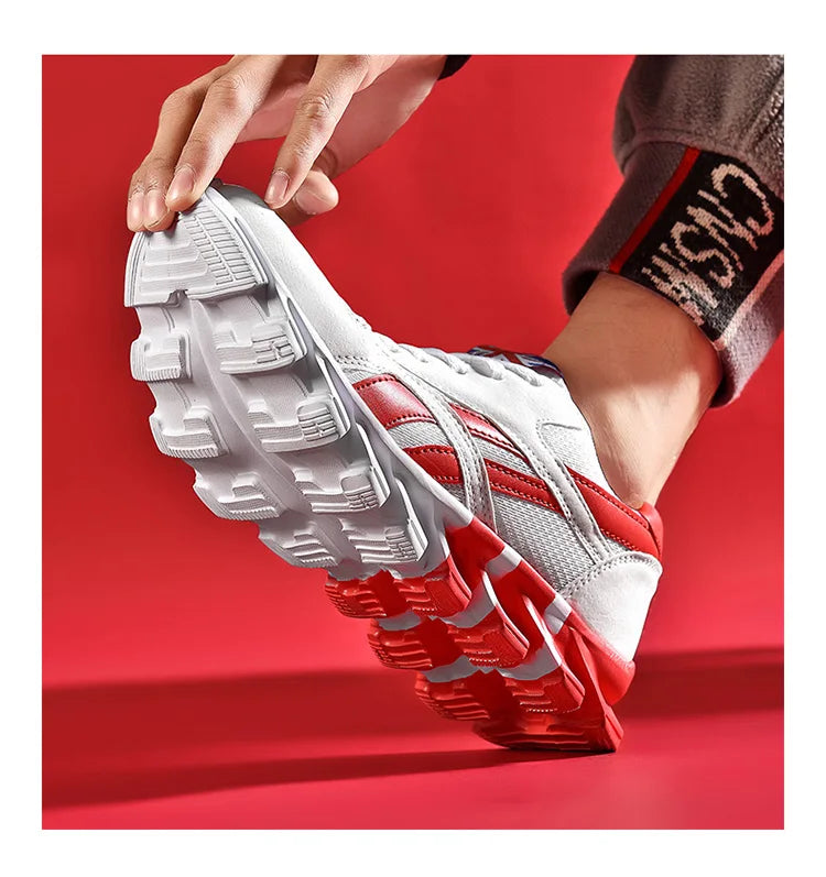 2025 new men's and women's running shoes breathable casual sneakers anti-slip vibration comfortable walking shoes 36-48
