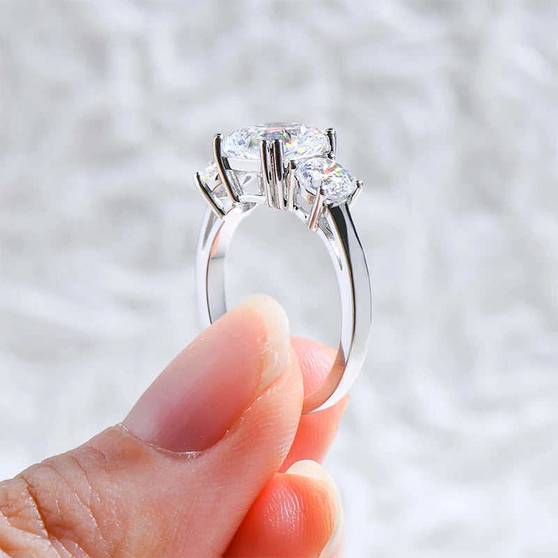 Lnngy Round Cushion Cut Moissanite Engagement Ring for Women 925 Sterling Silver Three Stone Wedding Ring Sparkling Jewelry Gift