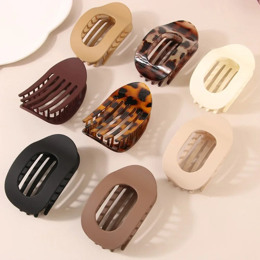 Fashion Oval Hair Claw Clip for Women New Design Leopard Matte Curved Flat Styling Barrettes Acrylic Lying Down Hair Accessories