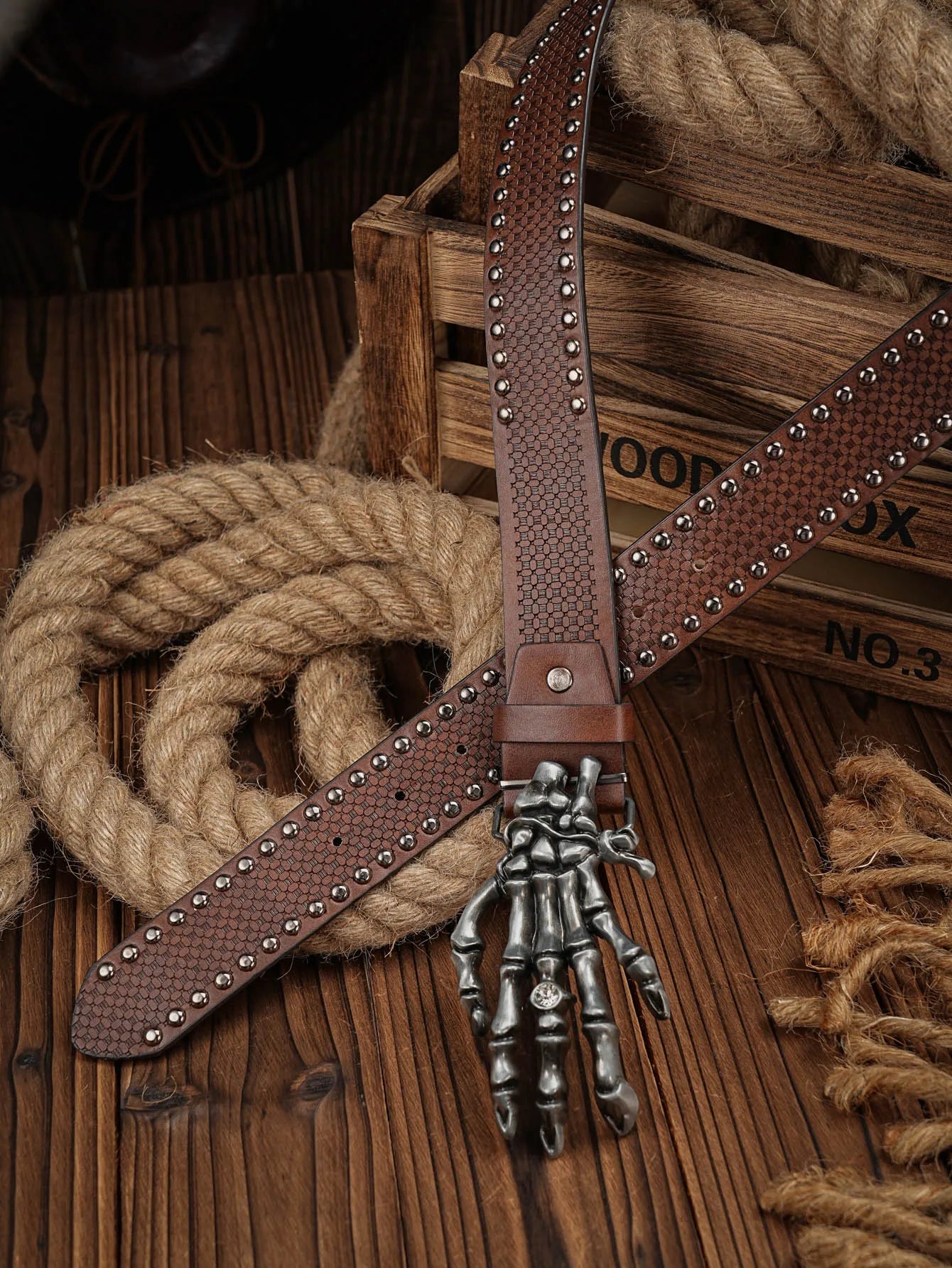 Western Cowboy PU Leather Belt - Men Waist Strap Bull Decoration Floral Engraved for Jeans