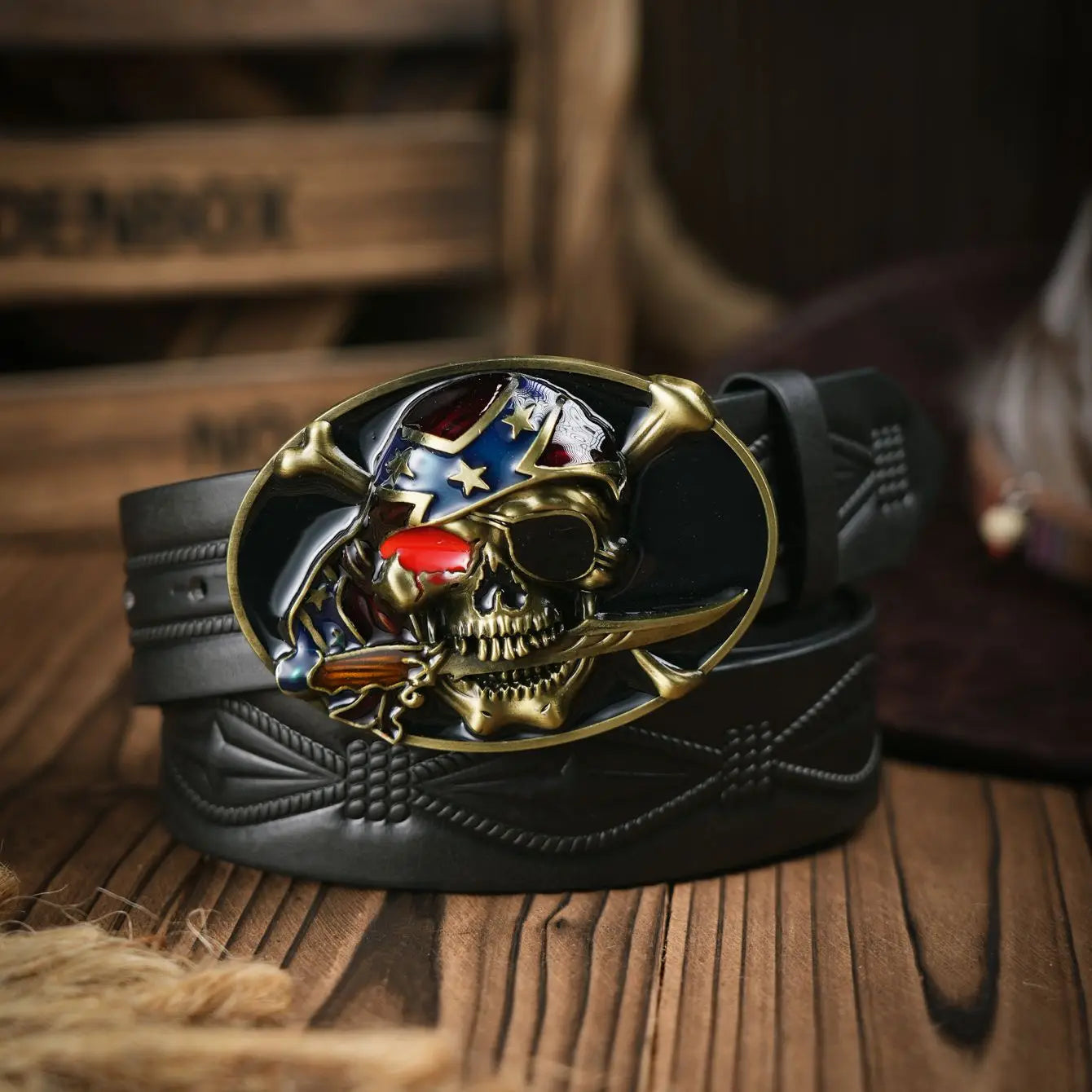 A men's and women's casual retro belt Western style! PU leather belt with metal buckle, suitable for daily work wear