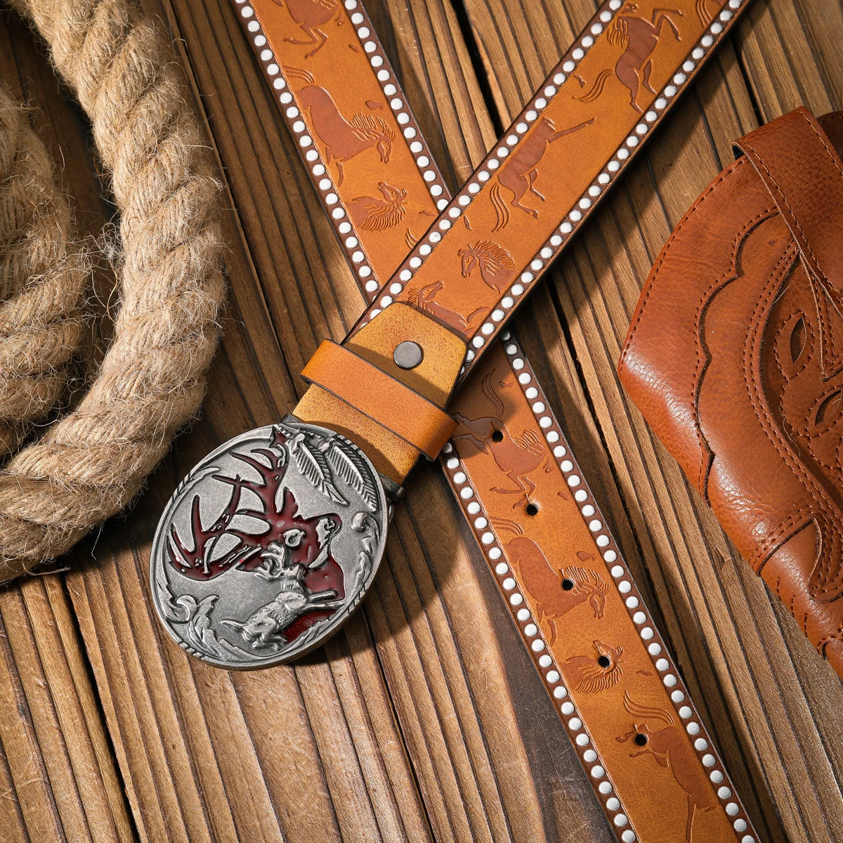 A casual and retro belt, a waist accessory for Western-style clothing, metal buckle, PU belt, suitable for both men and women