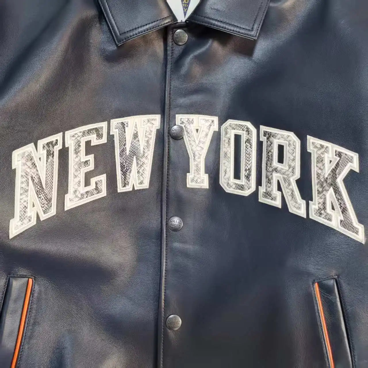 AVIREX New York Knicks co-branded men's new listing basketball pattern flight suit European antique sheepskin jacket fashion top
