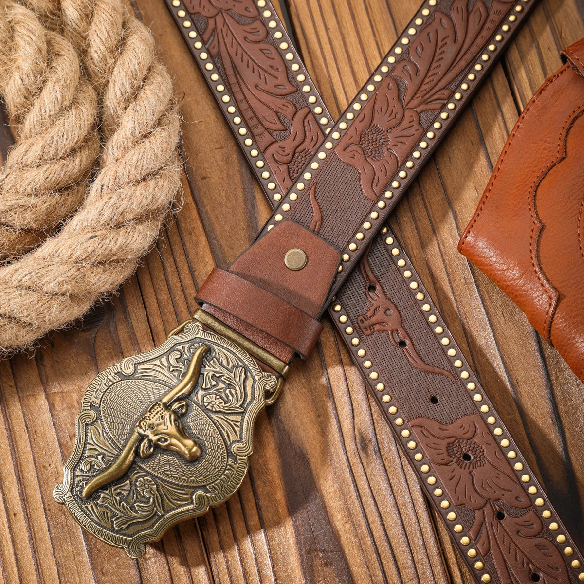 Vintage meets fashion! Alloy buckle PU belt, suitable for both men and women, to create a personalized Western style