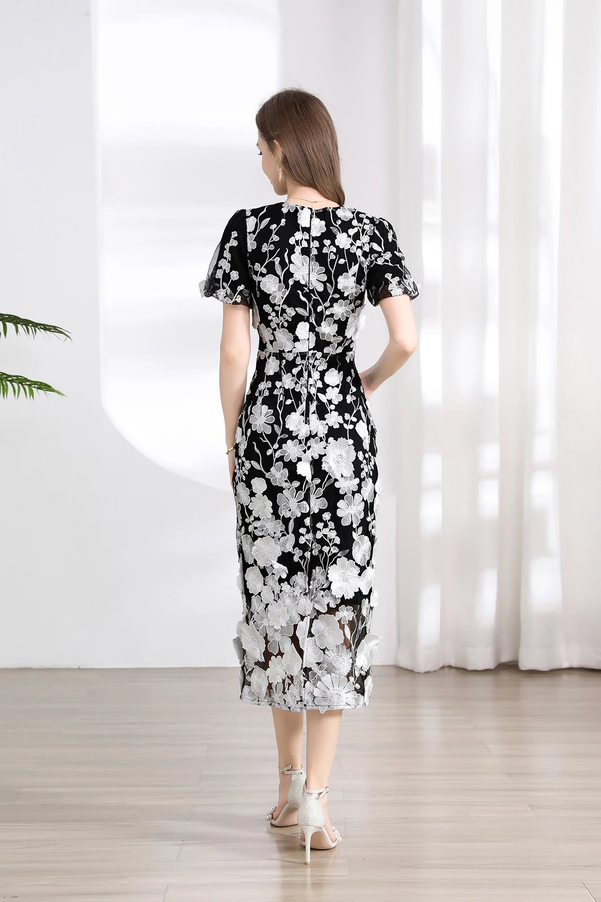 Summer High-end Embroidery Lace Prom Dress Women French Luxury 3D Flower Short Sleeve Long Dress Party Bodycon Holiday Vestido