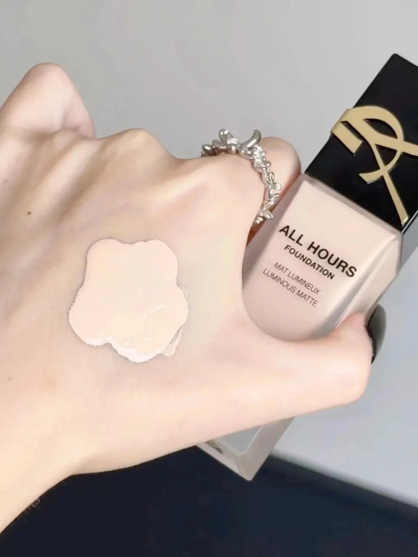 Yves Saint Laurent All Hours Foundation Full Cover Luminous Matte-All Day Long Wear SPF 20 #LC1 #LC2 #LN1 #LN4 - 0.84 fl.oz./25m