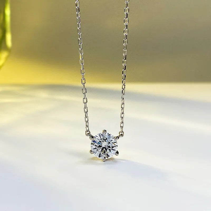 Queen Heart Lab Moissanite Diamond Pendant 100% Real 925 Sterling Silver Wedding Chocker Necklace for Women Engagement Jewelry