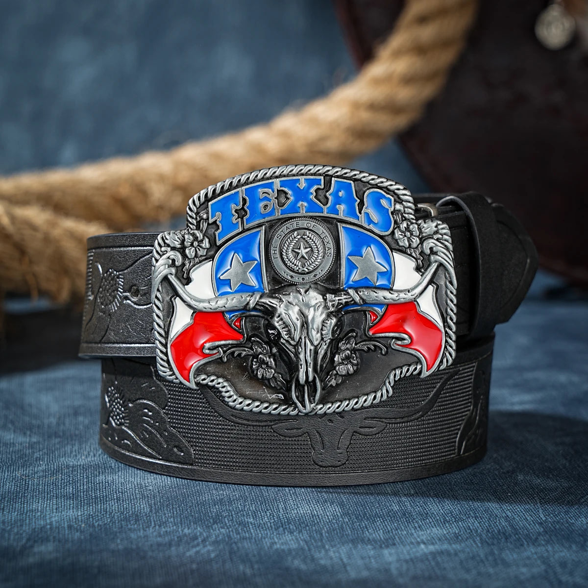 A casual, individual and retro belt, Western-style clothing accessory, metal buckle, PU belt, suitable for both men and women