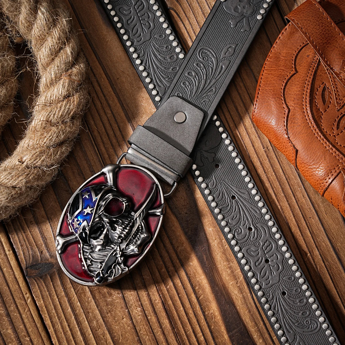 A Western-style PU material belt for both men and women, a casual, retro and classic personalized belt