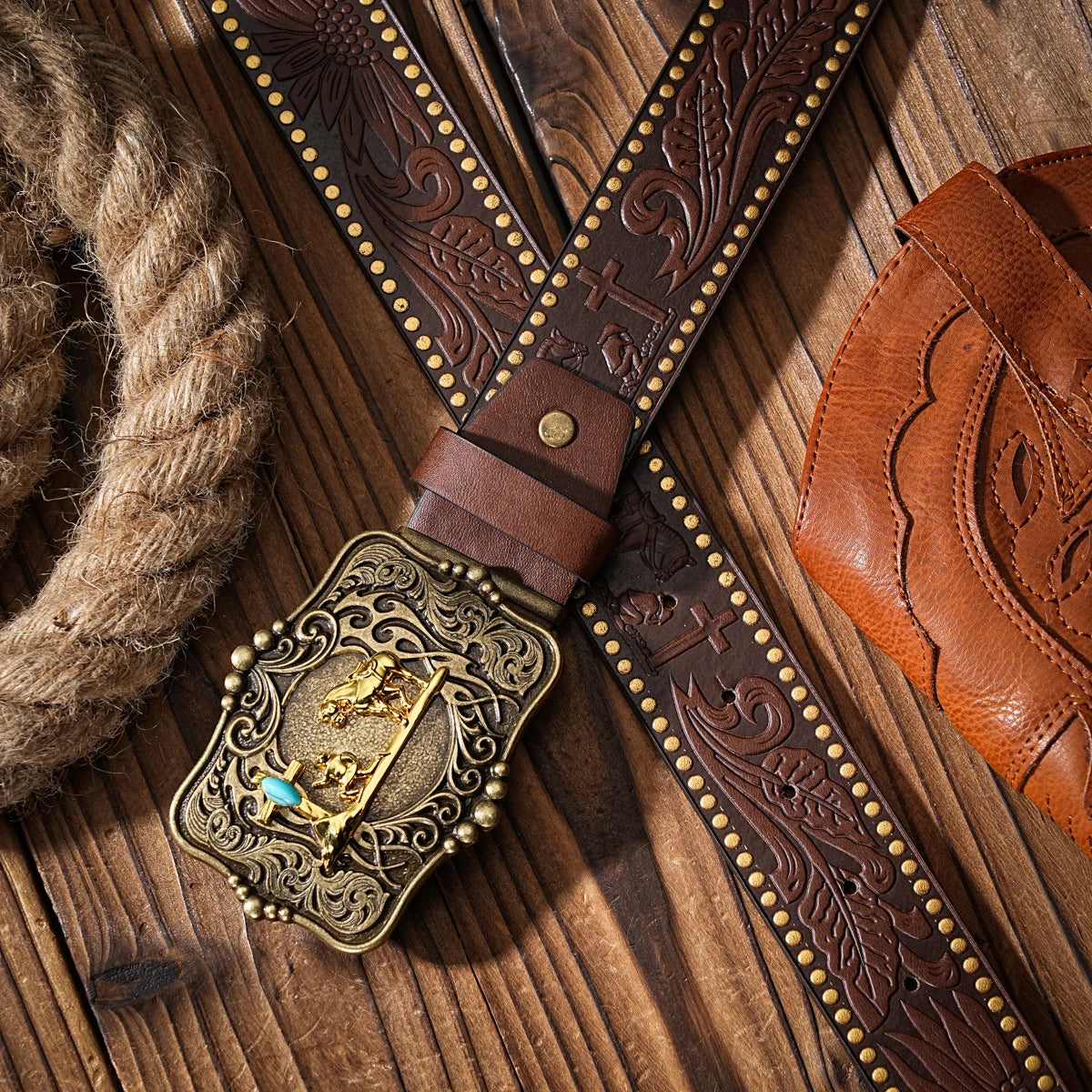 A Western-style PU material belt for both men and women, a casual, retro and classic personalized belt