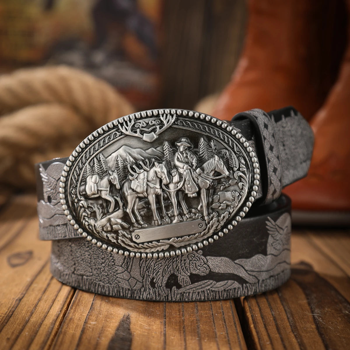 Vintage meets fashion! PU alloy buckle belt, suitable for both men and women, to create a personalized Western style