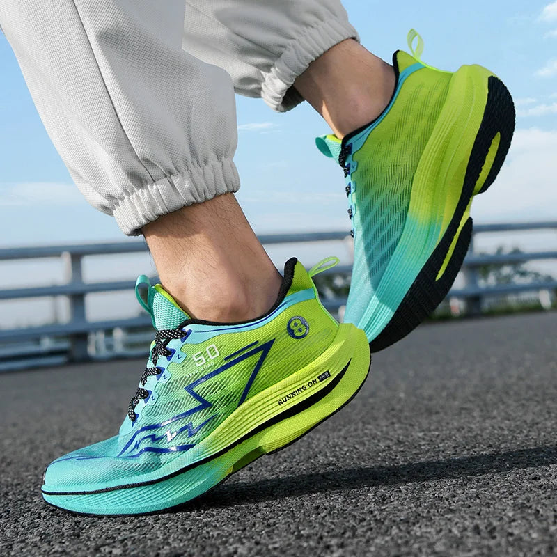 New Men's Sneakers Racing Carbon Plate Sports Running Shoes Light Anti-Slip Professional Track Field Training Shoes Tennis Shoes