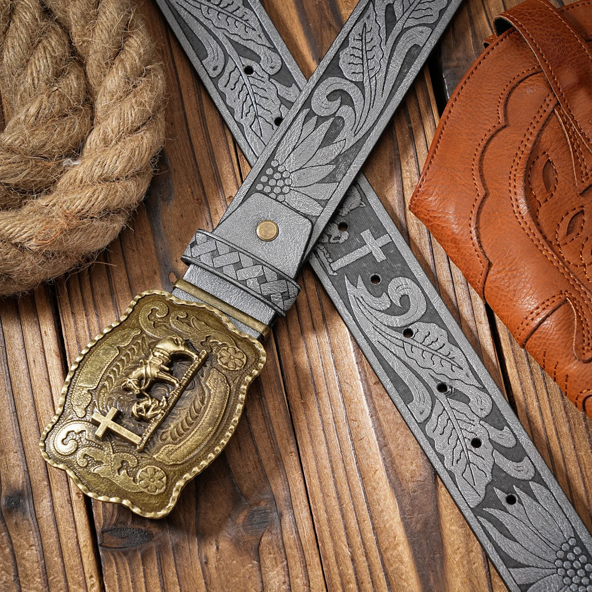Vintage meets fashion! Alloy buckle PU belt, suitable for both men and women, to create a personalized Western style