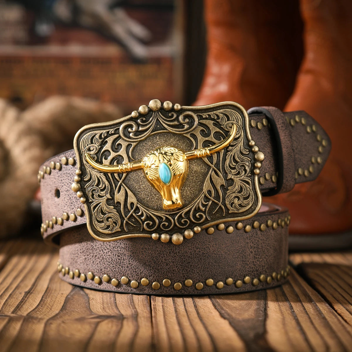 A casual and retro belt, a waist accessory for Western-style clothing, metal buckle, PU belt, suitable for both men and women