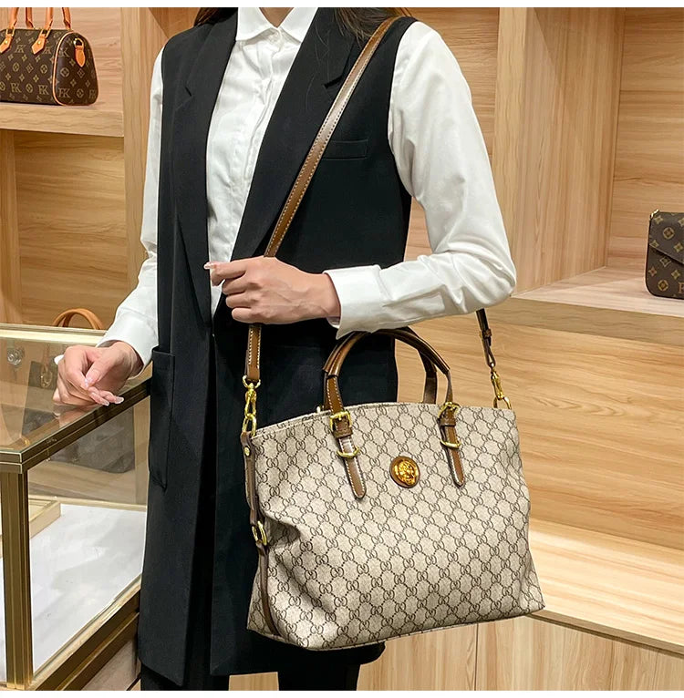 Women’s Light Luxury Retro Handbag – Large Capacity Shoulder & Crossbody Tote – 2025 High-End Fashion