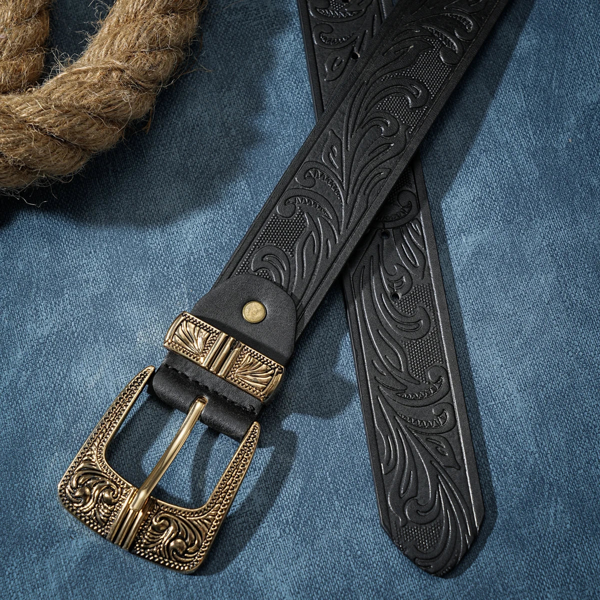 A casual, individual and retro belt, Western-style clothing accessory, metal buckle, PU belt, suitable for both men and women