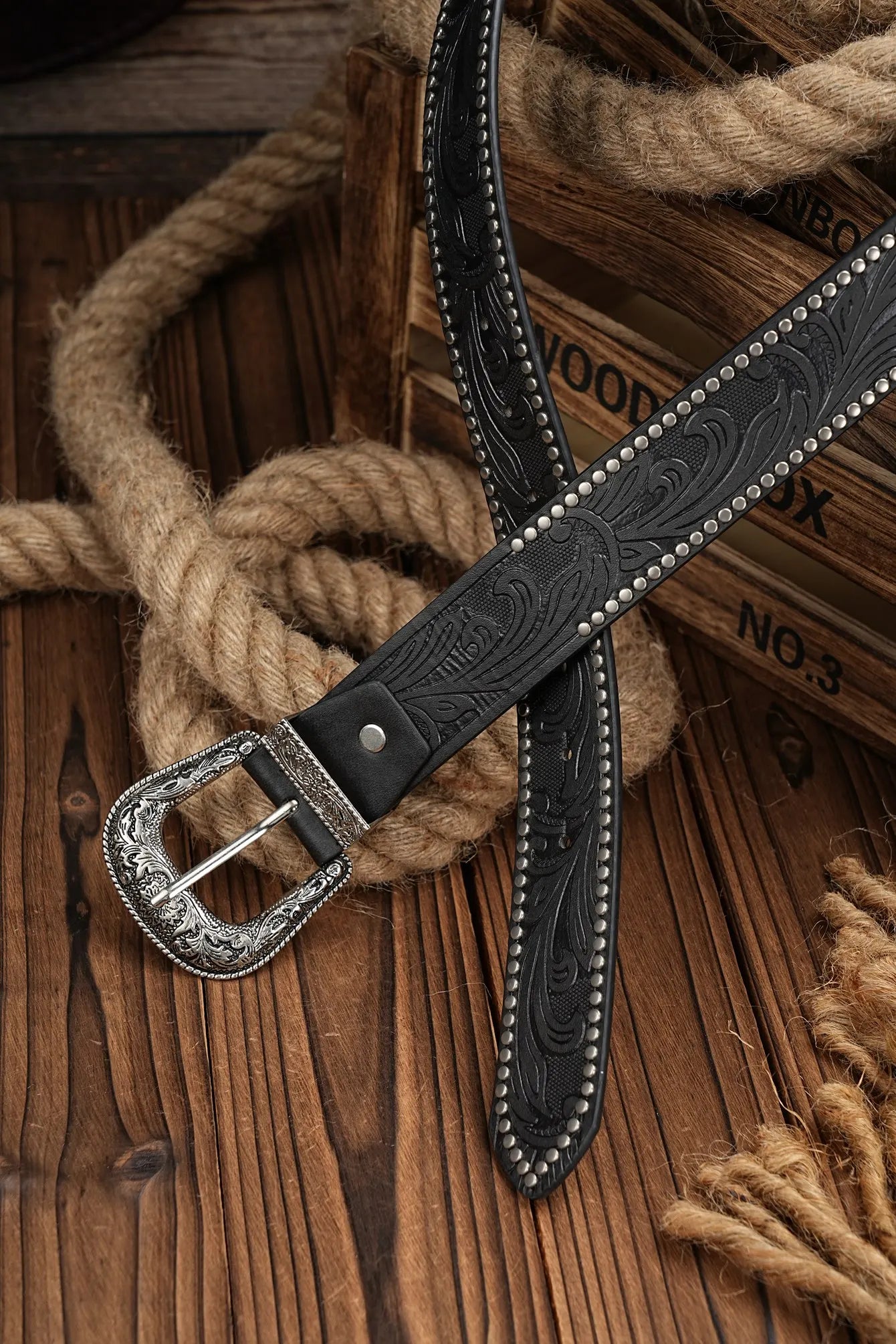 Western Cowboy PU Leather Belt - Men Waist Strap Bull Decoration Floral Engraved for Jeans
