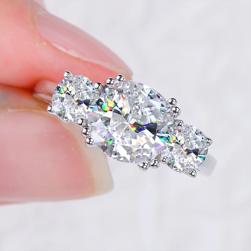 Lnngy Round Cushion Cut Moissanite Engagement Ring for Women 925 Sterling Silver Three Stone Wedding Ring Sparkling Jewelry Gift