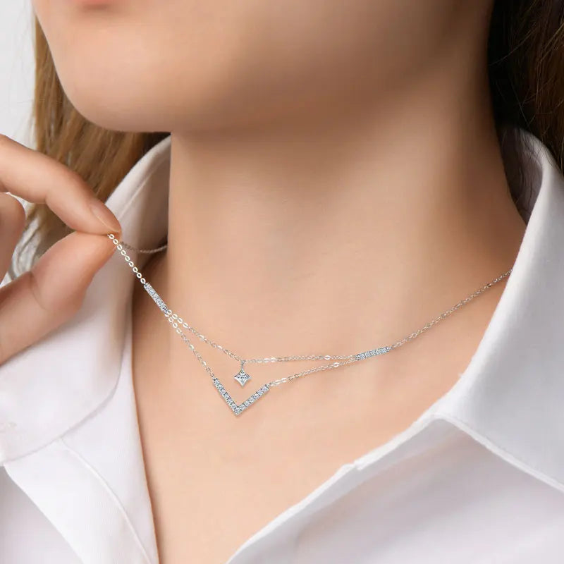 Lnngy Sparkling 3mm&1.8mm Round Moissanite Necklace 925 Sterling Silver Fashion V-Shape Necklaces for Women Fine Jewelry Gift