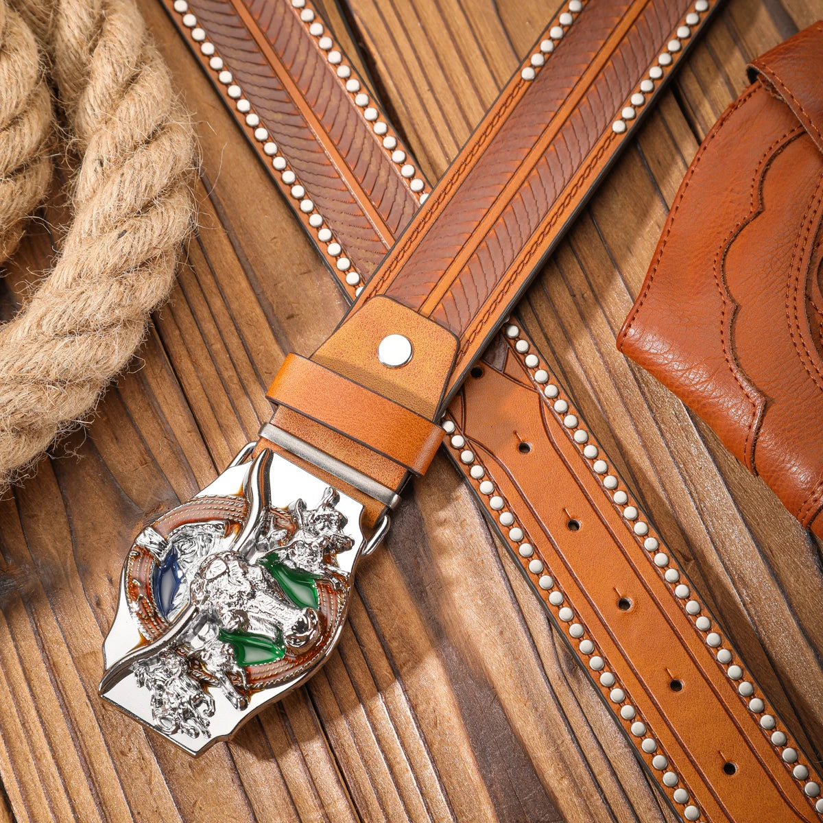 Vintage meets fashion! Alloy buckle PU belt, suitable for both men and women, to create a personalized Western style