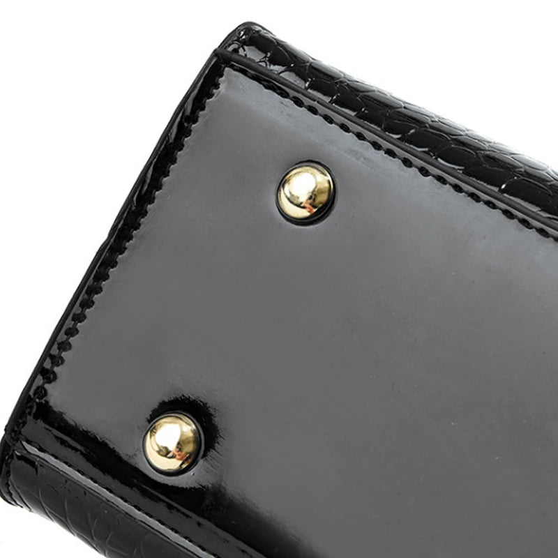 Women Handbags Female Designer Brand Shoulder Bags for Travel Weekend Outdoor Feminine Bolsas Leather Large Messenger bag Winter