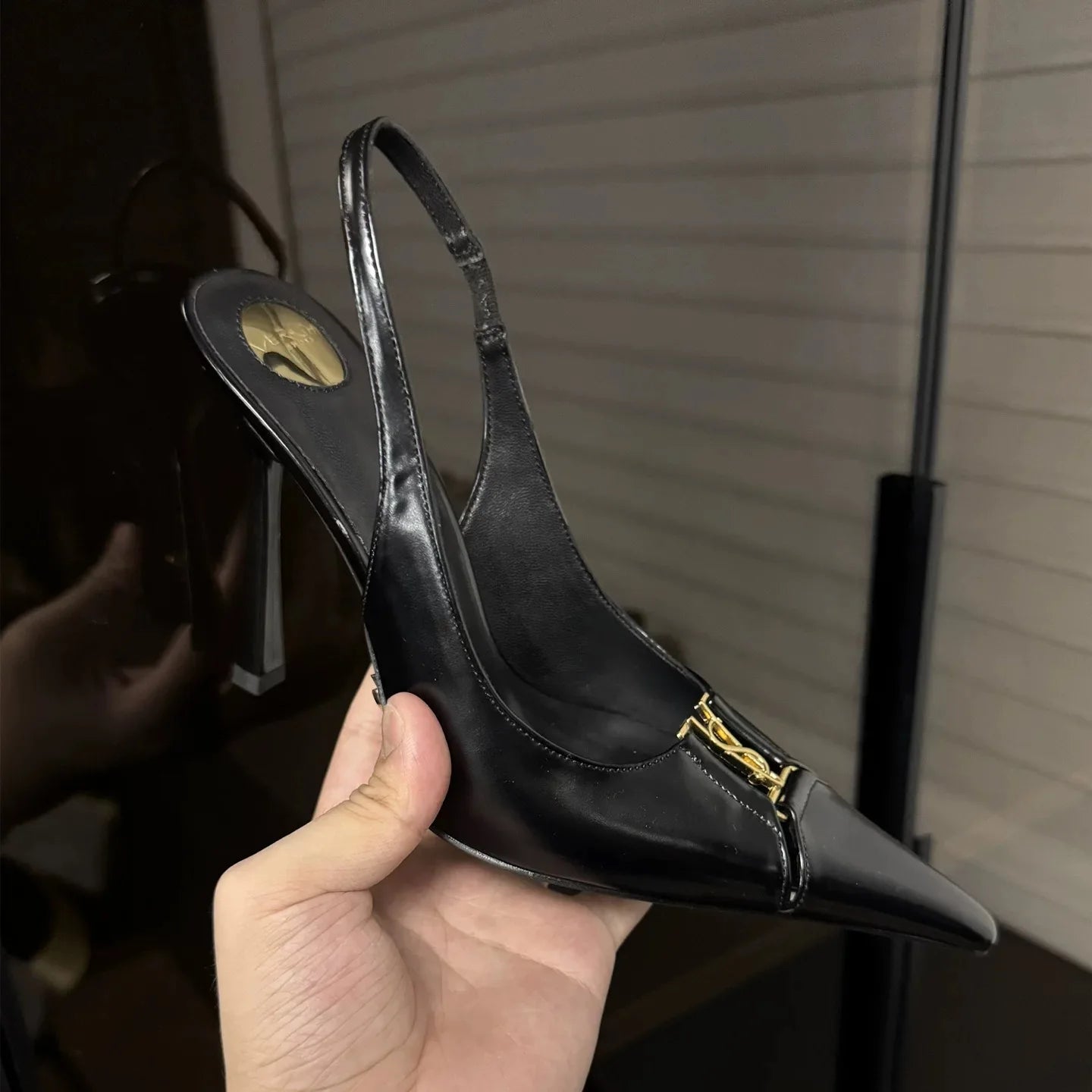 Women's Sexy Mid-heel Pointed High Heels Women's Fashion Space Stiletto Sandals Women's White Single Shoes