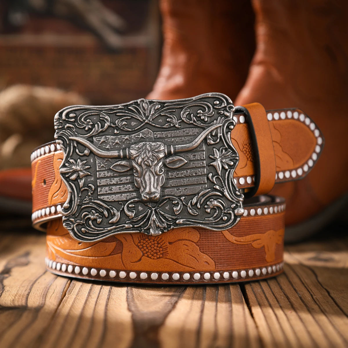 A casual and retro belt, a waist accessory for Western-style clothing, metal buckle, PU belt, suitable for both men and women