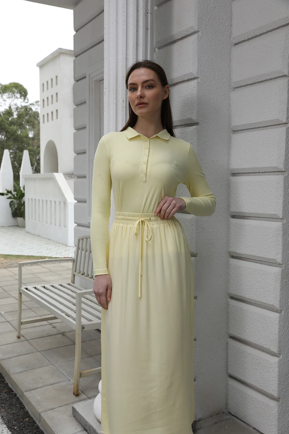 AP 2025 Spring/Summer Women Turn-Down Collar Tee & Cotton Blend Skirt Set