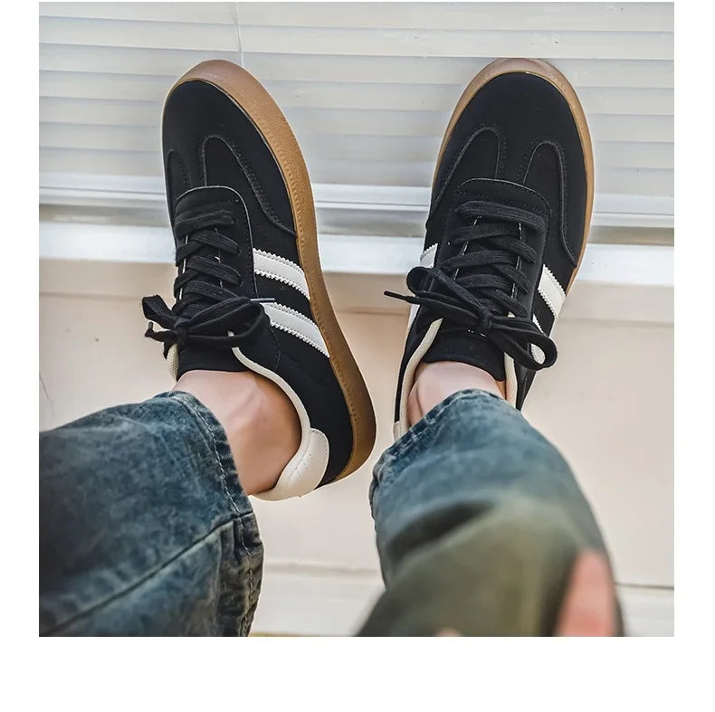 Men's Casual Retro German Training Shoes Lace-up Lightweight Comfortable Sports Flat Shoes Men Skateboard Running Shoes