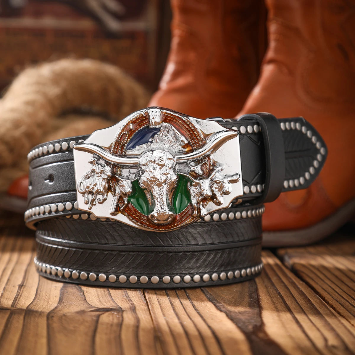 Vintage meets fashion! Alloy buckle PU belt, suitable for both men and women, to create a personalized Western style