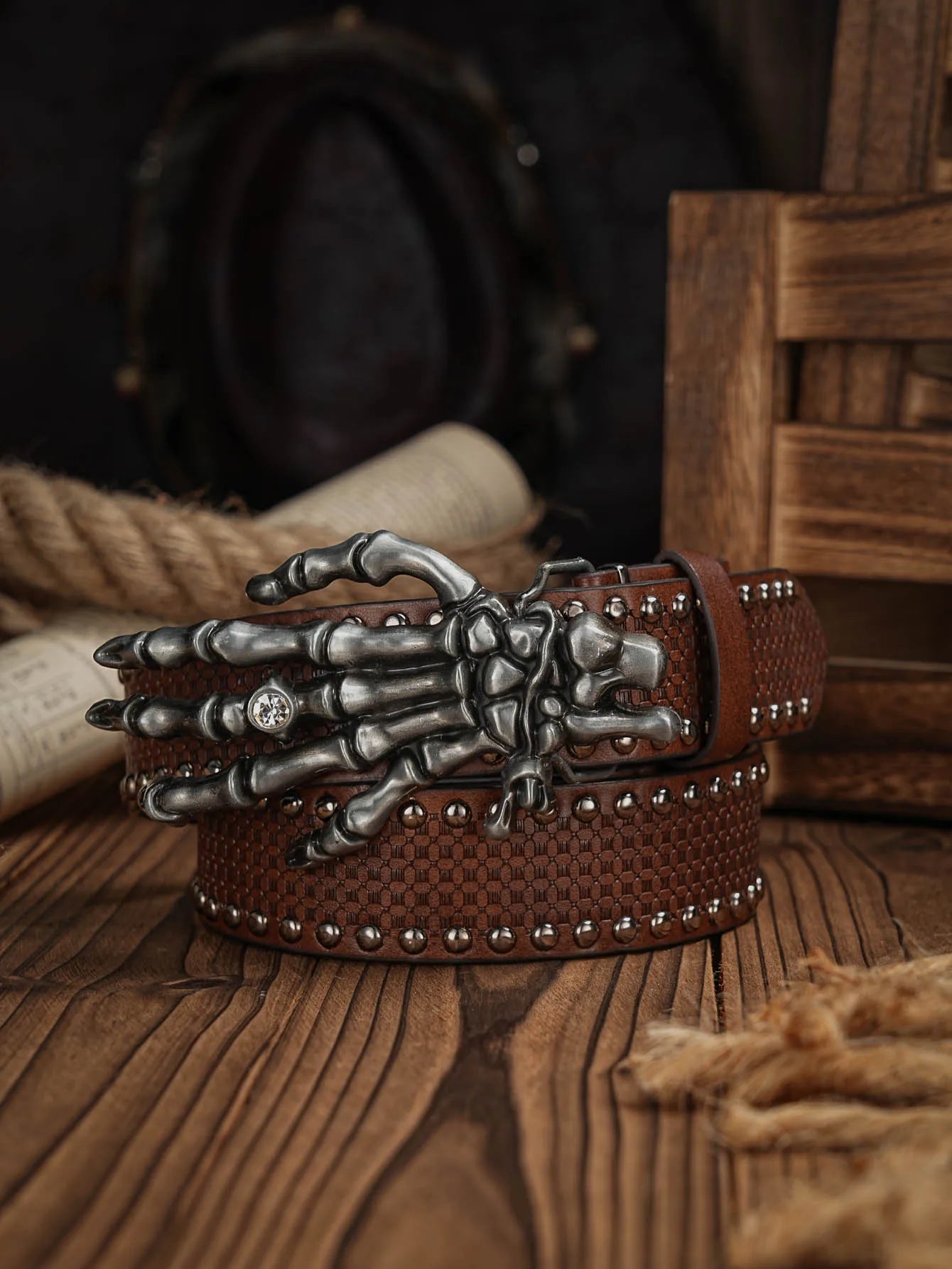 Western Cowboy PU Leather Belt - Men Waist Strap Bull Decoration Floral Engraved for Jeans