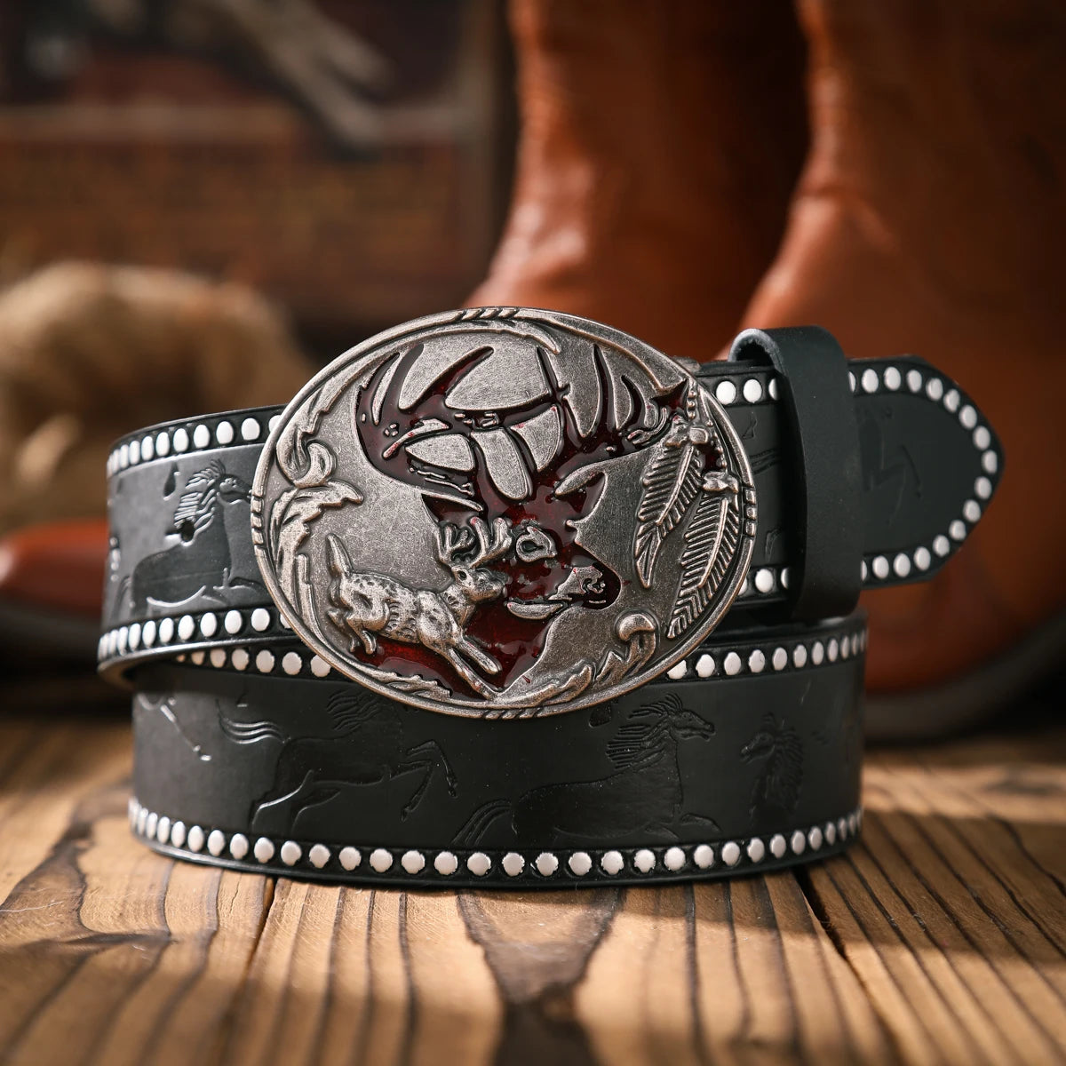 A casual and retro belt, a waist accessory for Western-style clothing, metal buckle, PU belt, suitable for both men and women