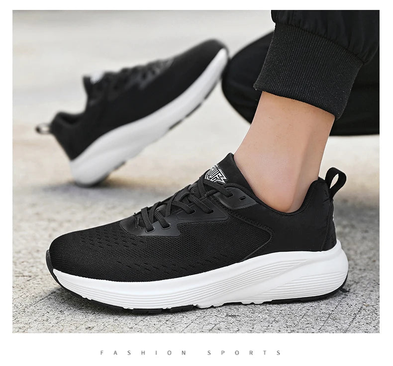 Couples breathable mesh casual sports shoes summer new non-slip outdoor running shoes plus size light men and women's sneakers