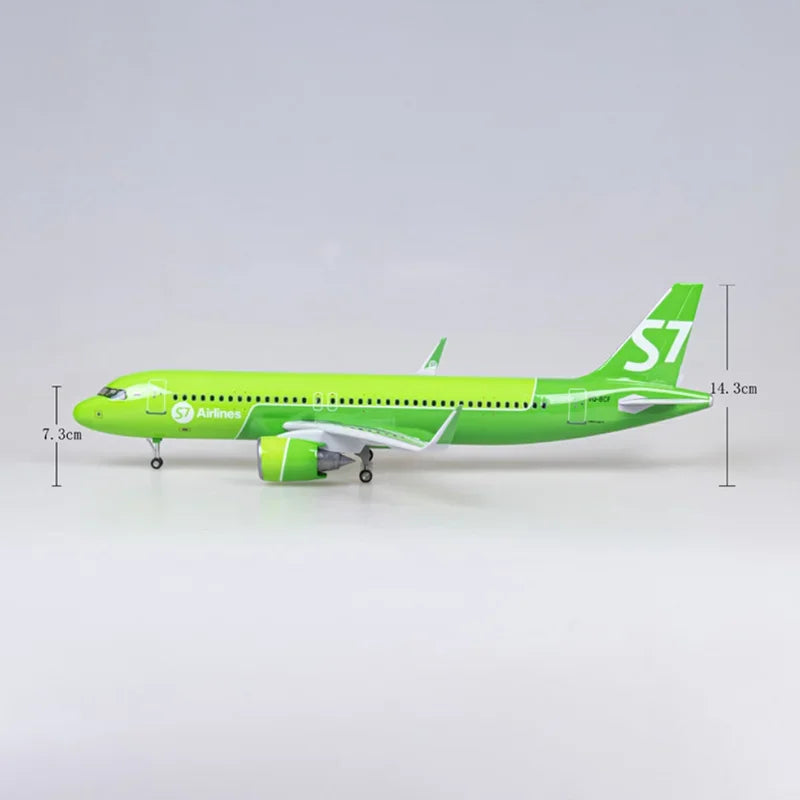 طائرة A320NEO A320 NEO سيبيريا S7، لعبة نموذج طائرة من الراتنج المصبوب، مزودة بعجلات وعجلات، مقاس 47 سم، 1/80
