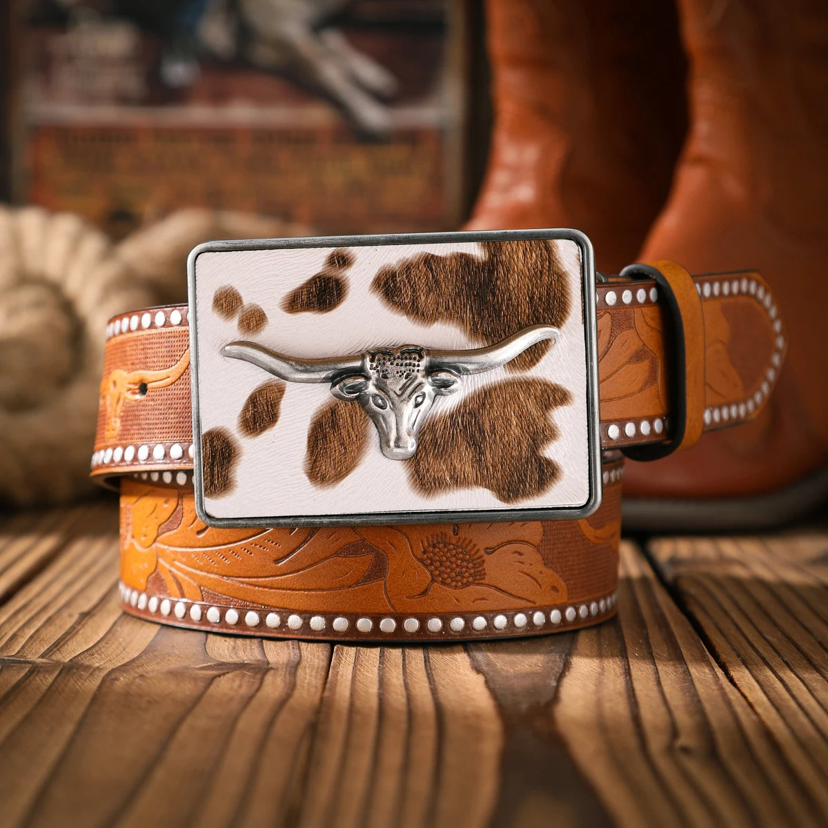 A casual and retro belt, a waist accessory for Western-style clothing, metal buckle, PU belt, suitable for both men and women