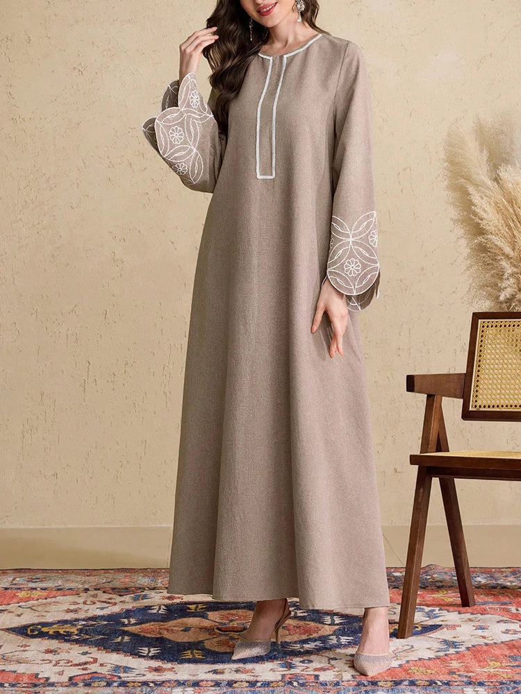 Rafiah Elegant Dress with Expanded Sleeves Featuring Neckline Embroidery Suitable for Spring Summer Arabic Dresses 2025