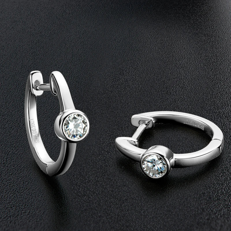 Lnngy Sterling Silver Earrings 925 Exquisite Bezel Setting 4MM 0.3CT Moissanite Hoop Earring For Women Temperament Fine Jewelry