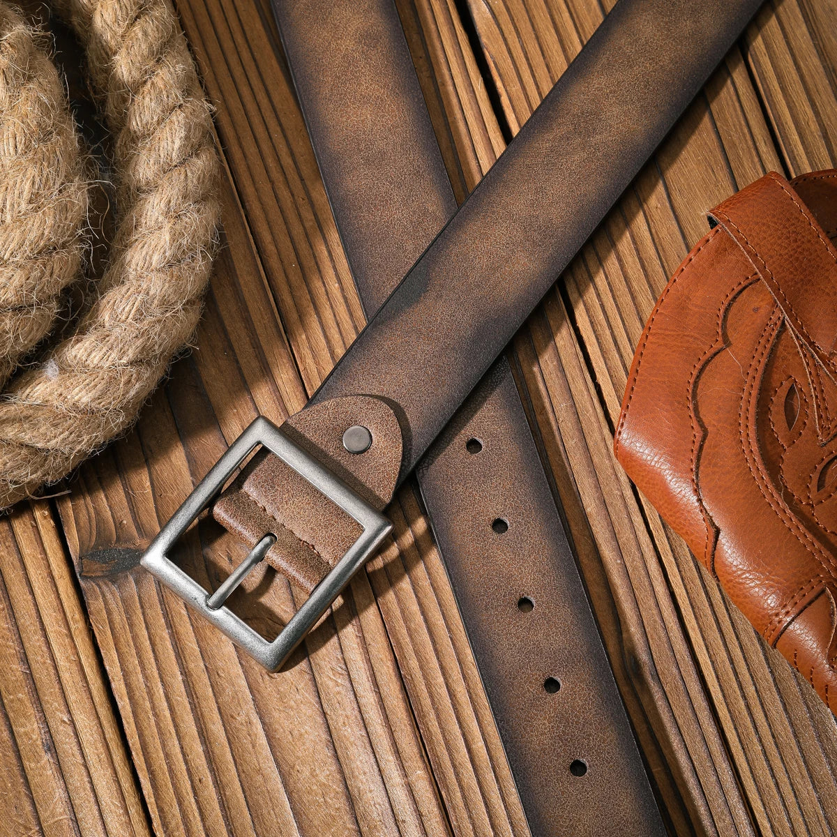 A casual and retro belt, a waist accessory for Western-style clothing, metal buckle, PU belt, suitable for both men and women