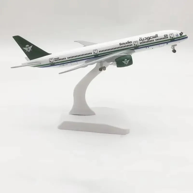 Metal Aircraft Model 20cm Alloy Metal B787 Saudi Model Replica With Landing Gear Alloy Material Aviation Simulation Gift Collect