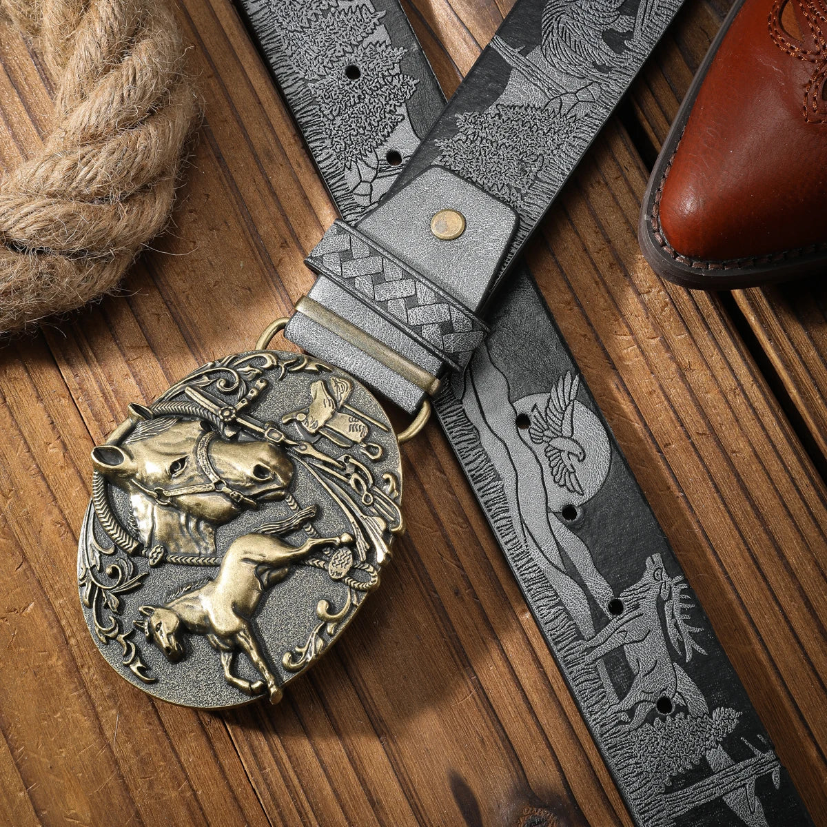 Vintage and fashion collision! PU leather alloy buckle waistband, for both men and women, to create a personalized western styl