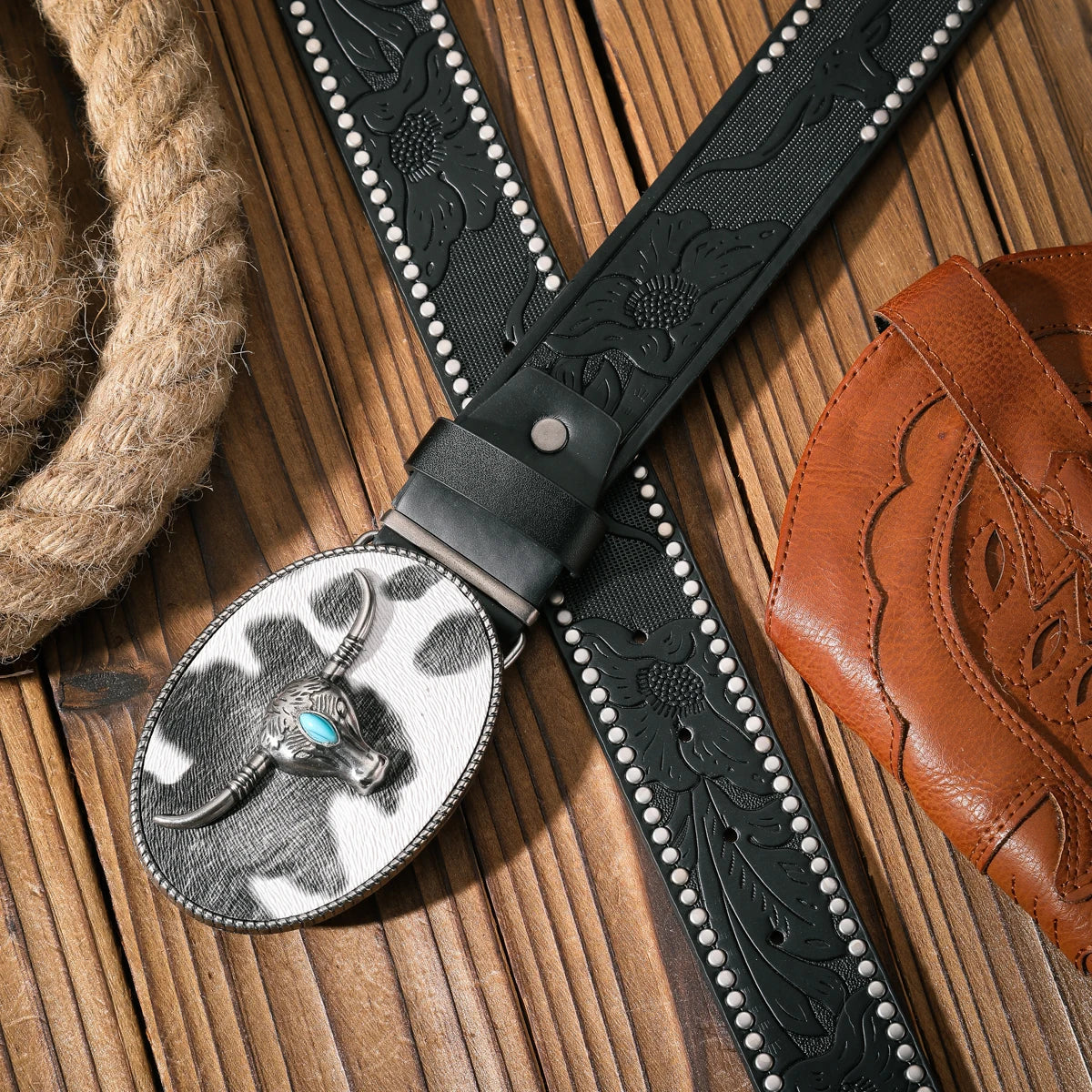 A casual and retro belt, a waist accessory for Western-style clothing, metal buckle, PU belt, suitable for both men and women