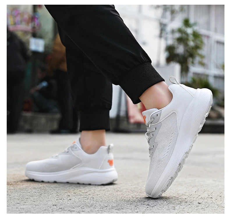 Couples breathable mesh casual sports shoes summer new non-slip outdoor running shoes plus size light men and women's sneakers